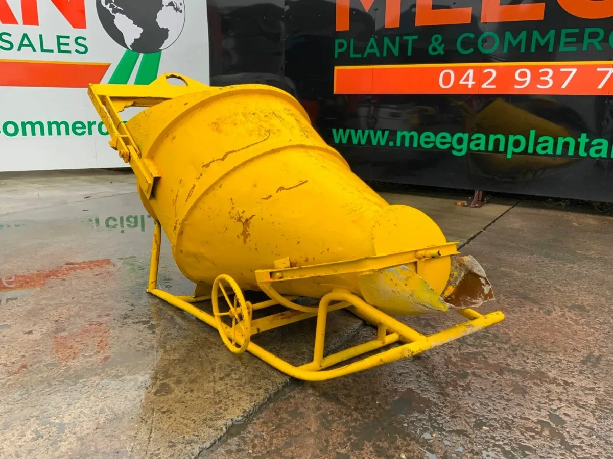 BANANA TYPE CONCRETE SHUTTERING SKIP...1563k. - Image 3