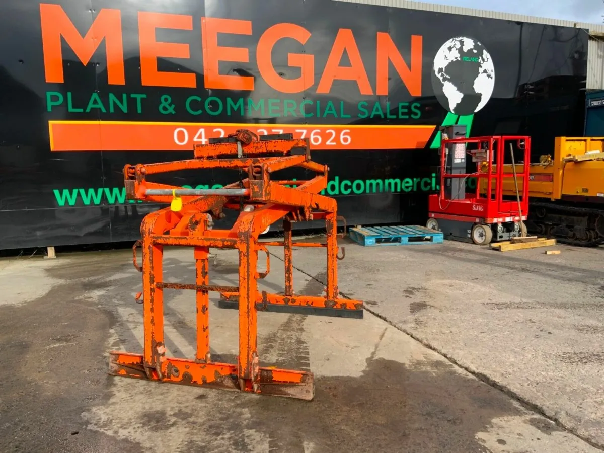 2019 EICHINGER MANUAL BRICK / BLOCK GRAB...186 - Image 1