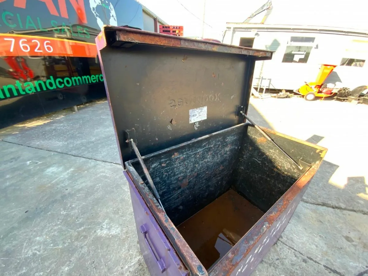 TOOL STORAGE LOCK BOX / VAN VAULT.......1305t. - Image 2