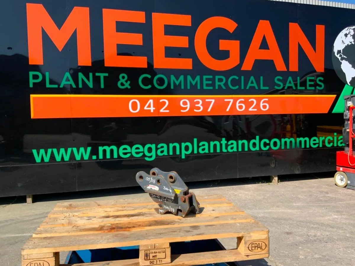 DOUBLE LOCKING QUICK HITCH..30mm PINS....1496. - Image 2