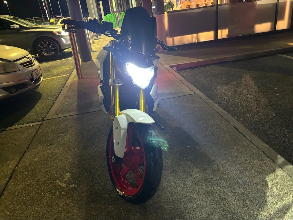 BMW G310R 2023 - Image 4