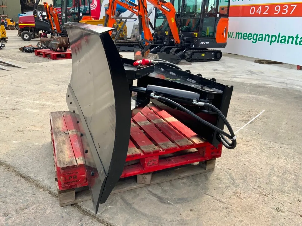 SKID STEER DOZER BLADE ATTACHMENT...168w. - Image 1