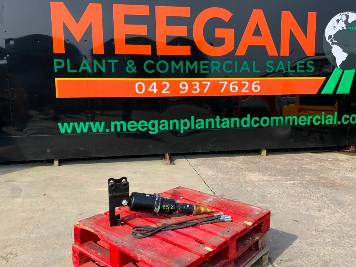 HYDRAULIC LOG SPLITTER / MINI DIGGER....225w. - Image 1