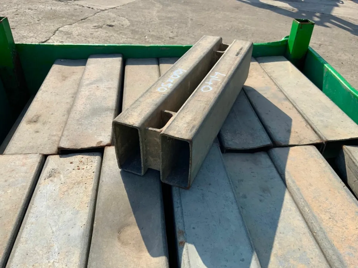 MEVA 440mm ALIGNMENT RAILS / WHALERS....976. - Image 2