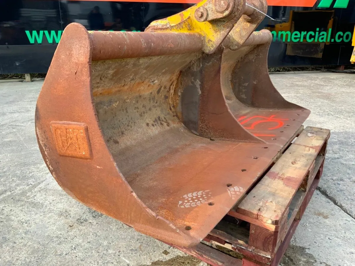 72" CAT GRADING BUCKET........65mm PINS.....157w. - Image 3