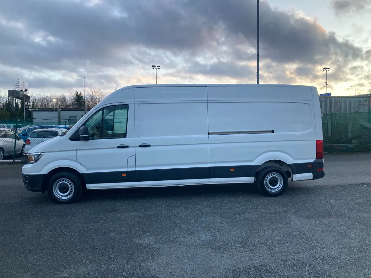 Volkswagen Crafter 2021 - Image 4