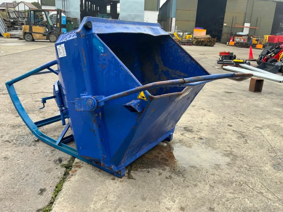 750lts EICHINGER CONCRETE FILLING SKIP....1625. - Image 3