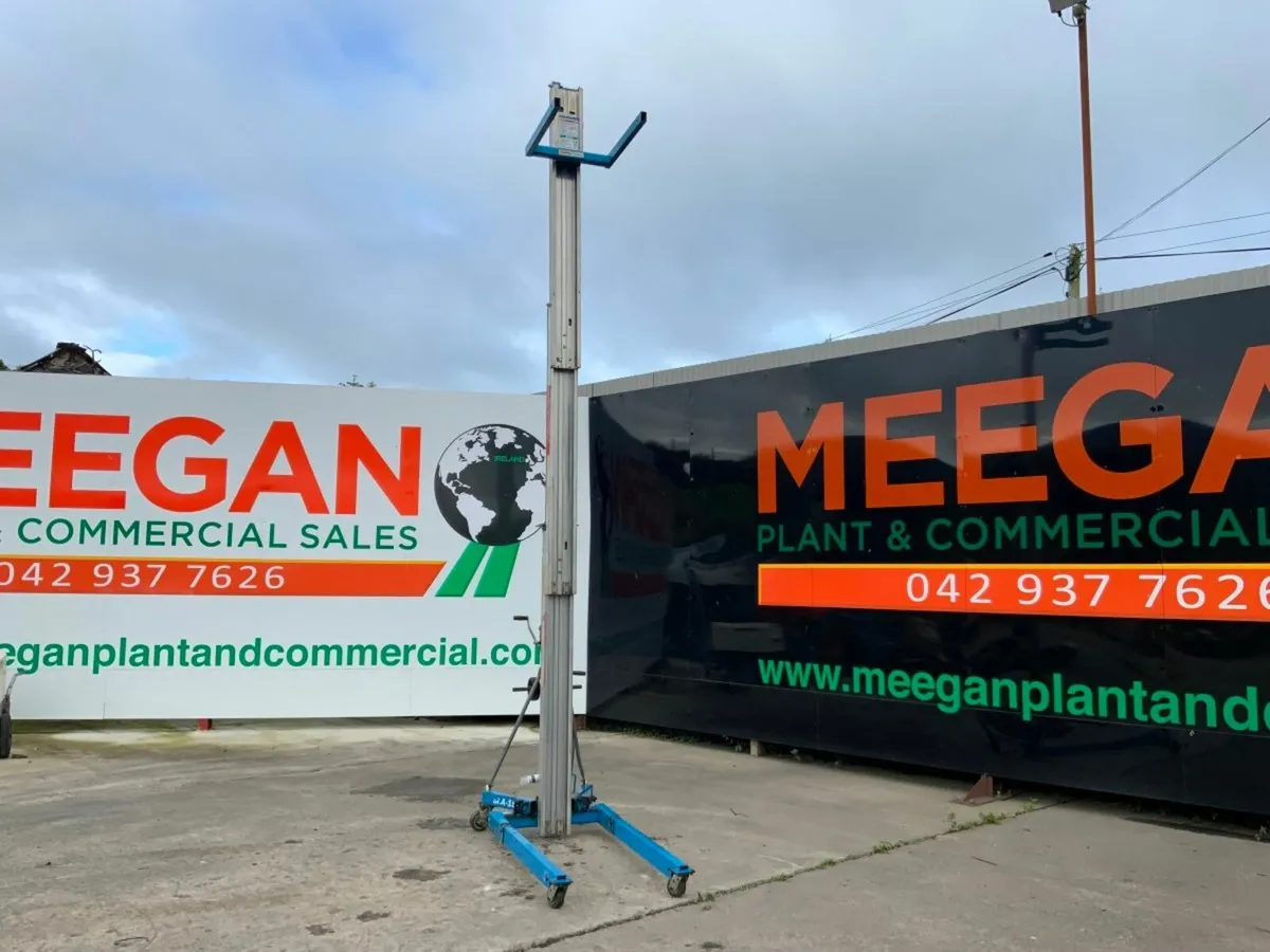 2013 GENIE SLA-15 MATERIAL HOIST / LIFT.......907t - Image 4