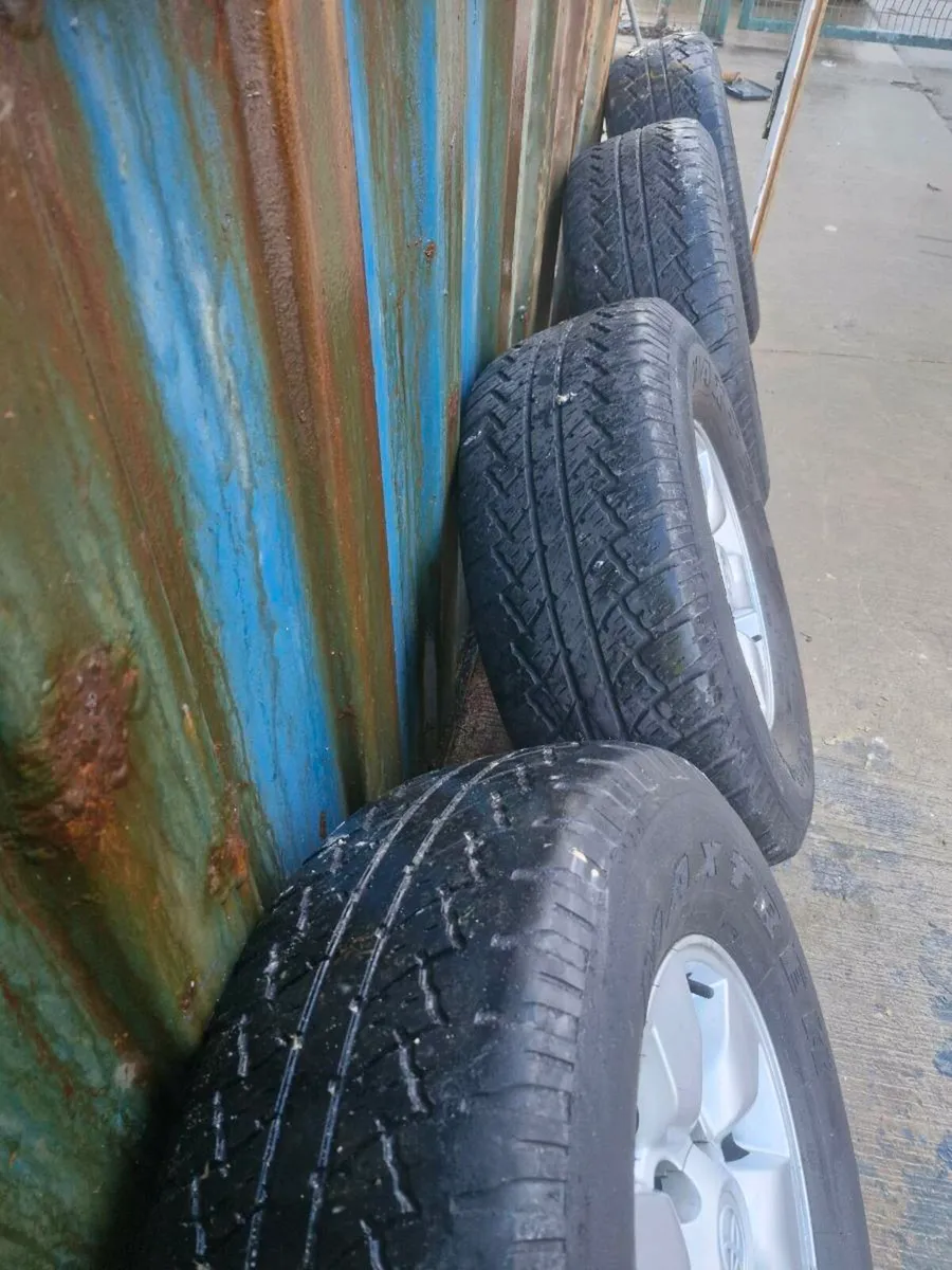 Toyota hilux,land cruiser alloys - Image 2