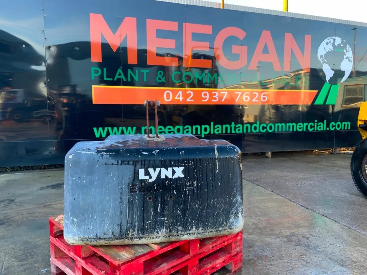 LYNX WEIGHT BLOCK........3 POINT LINKAGE........#1 - Image 1