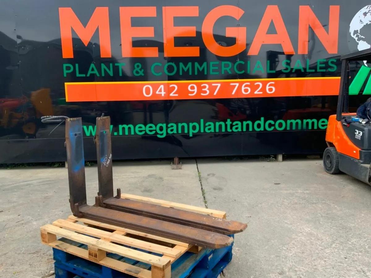 HYDRAULIC EXTENDING FORKS...20" CARRIAGE..4160. - Image 1