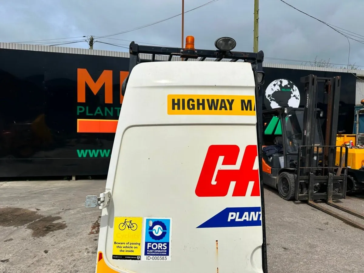 2015 crafter sprinter rear left door - Image 4