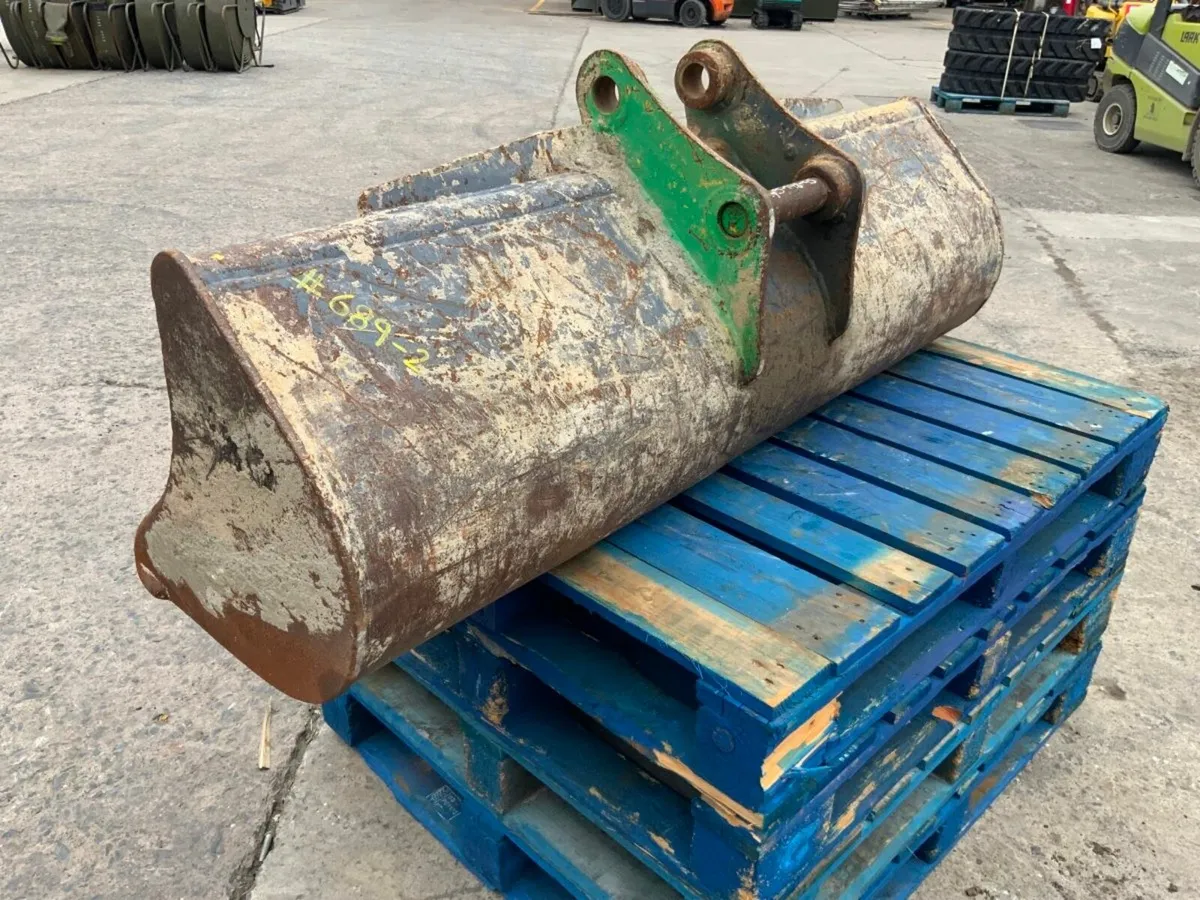 60" STRICKLAND GRADING BUCKET...45mm PINS..689-2 - Image 3