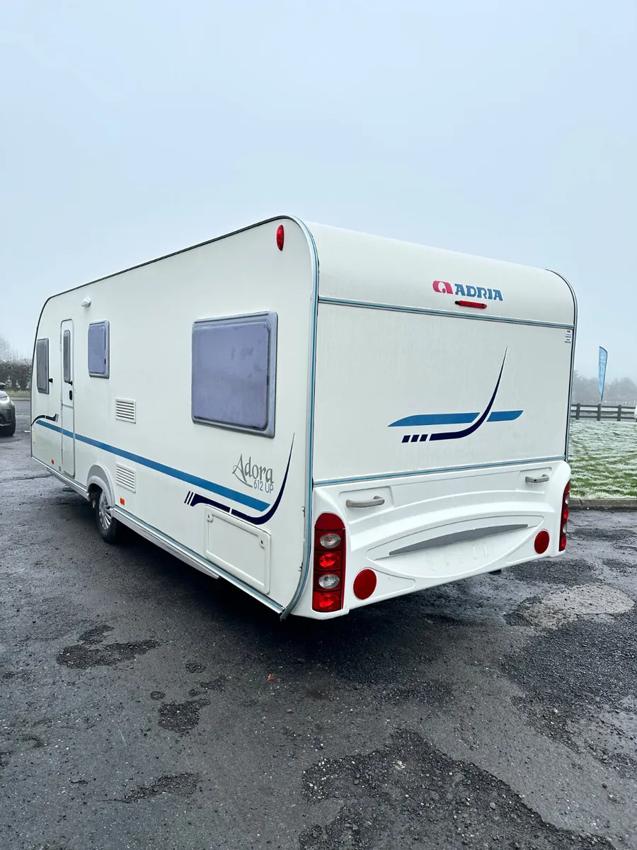 ✨STUNNING ADRIA ADORA 6 BERTH FIXED BED✨ - Image 2