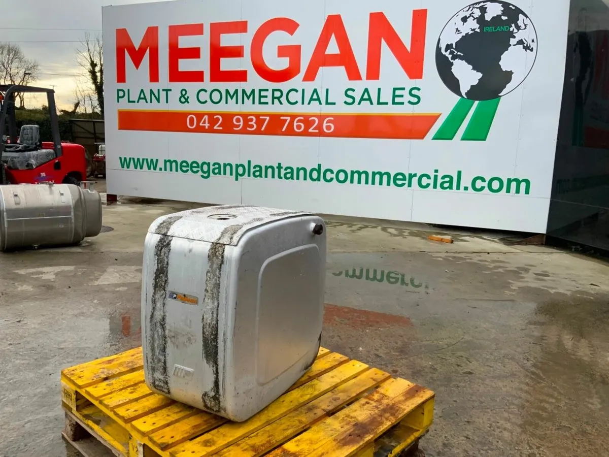 Volvo FM PADOAN 200lts HYDRAULIC OIL TANK....55. - Image 2