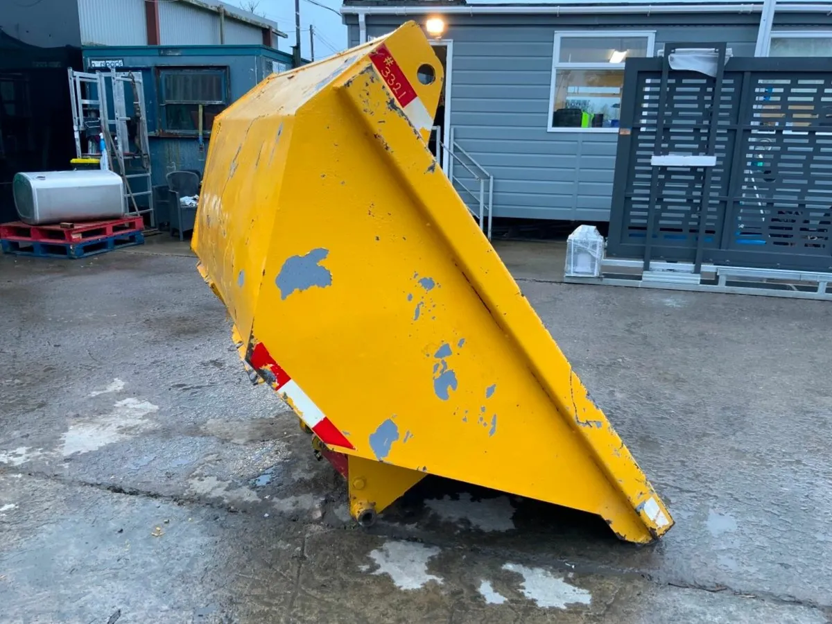 3 TONNE STRAIGHT TIPPING DUMPER SKIP.......3321. - Image 3