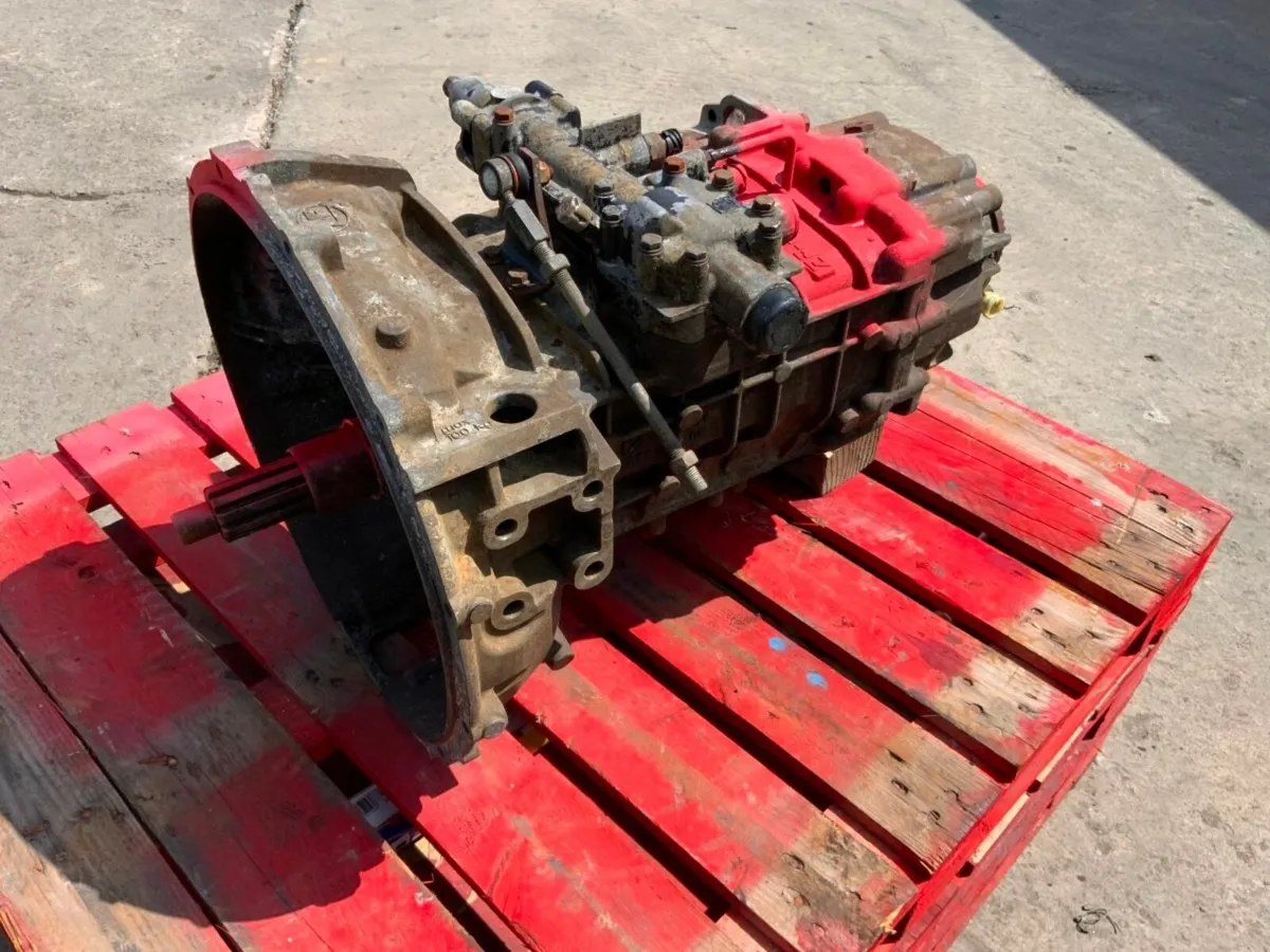 DAF CF 6 SPEED MANUAL GEARBOX     6s 800 TO. - Image 4