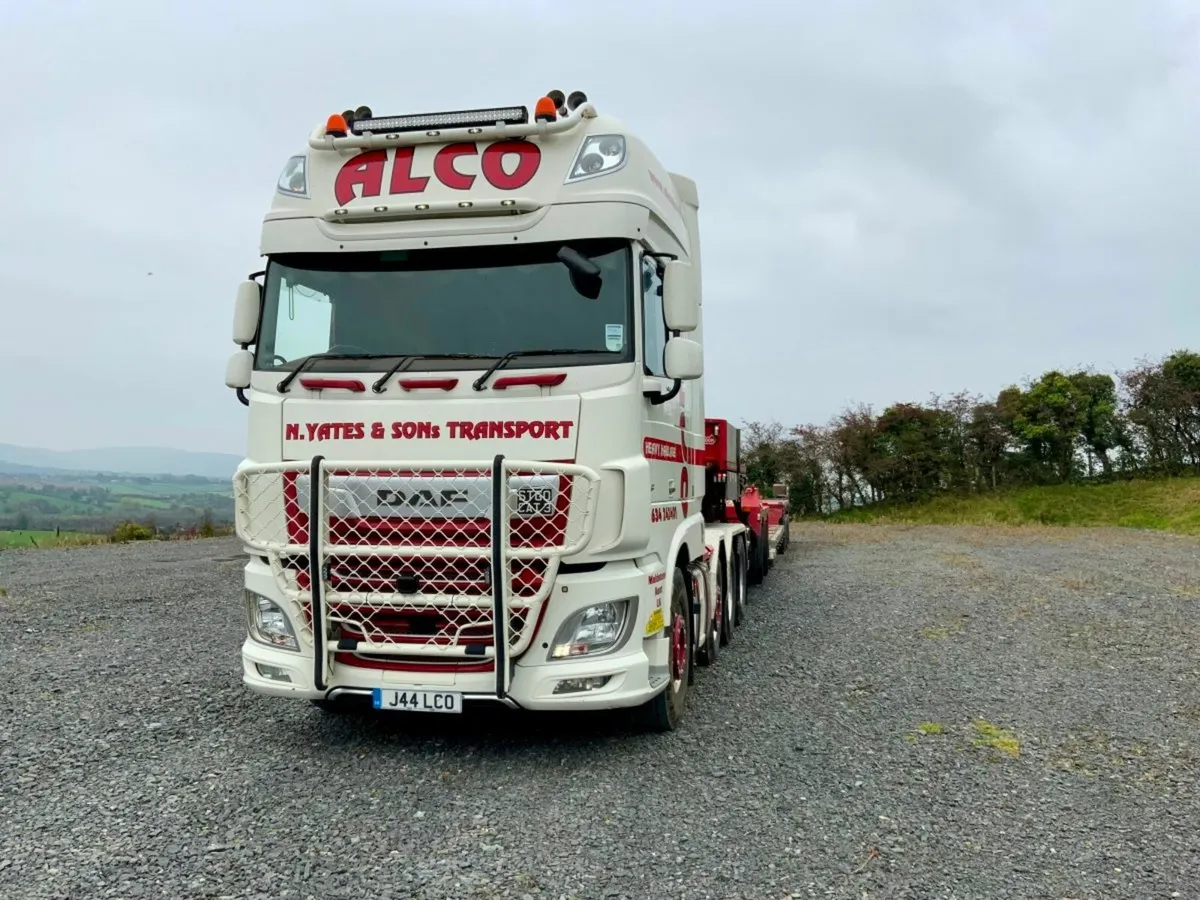 DAF XF 150 TONNE STGO3 HEAVY HAULAGE 8x4 T/UNIT. - Image 4