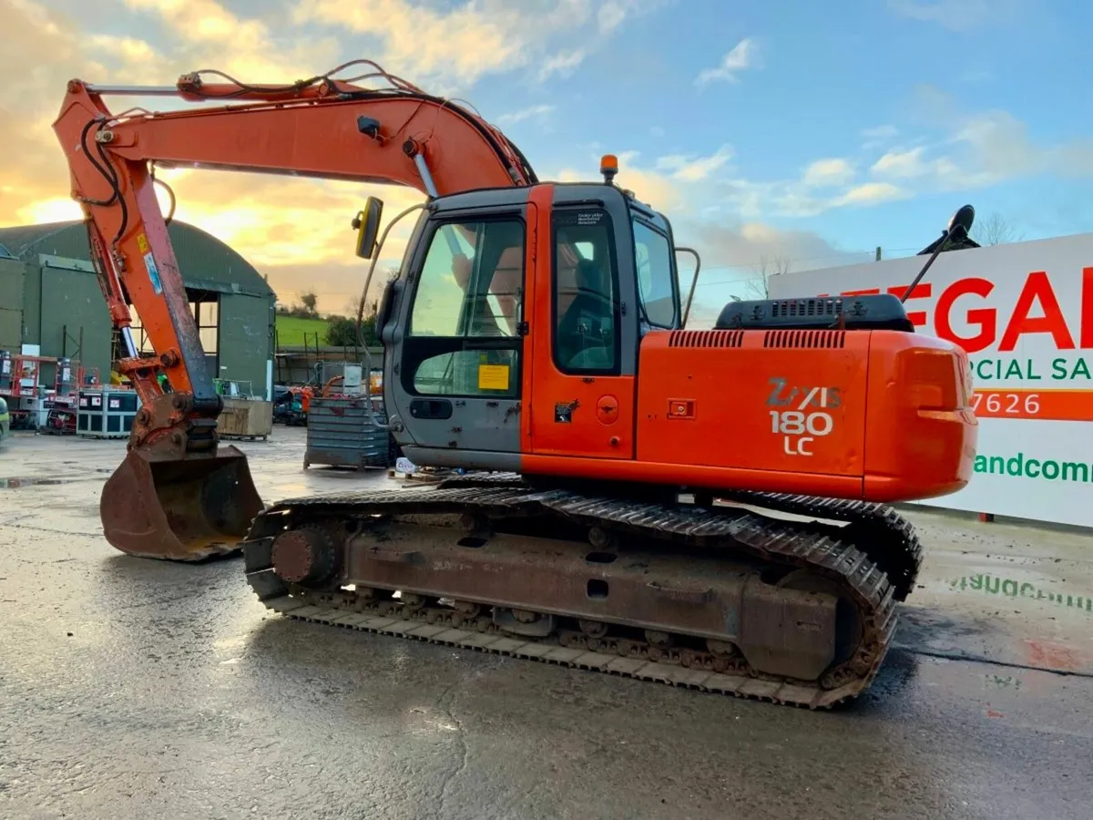 2005 HITACHI  Zx 180 TRACK MACHINE.........10695hr - Image 1
