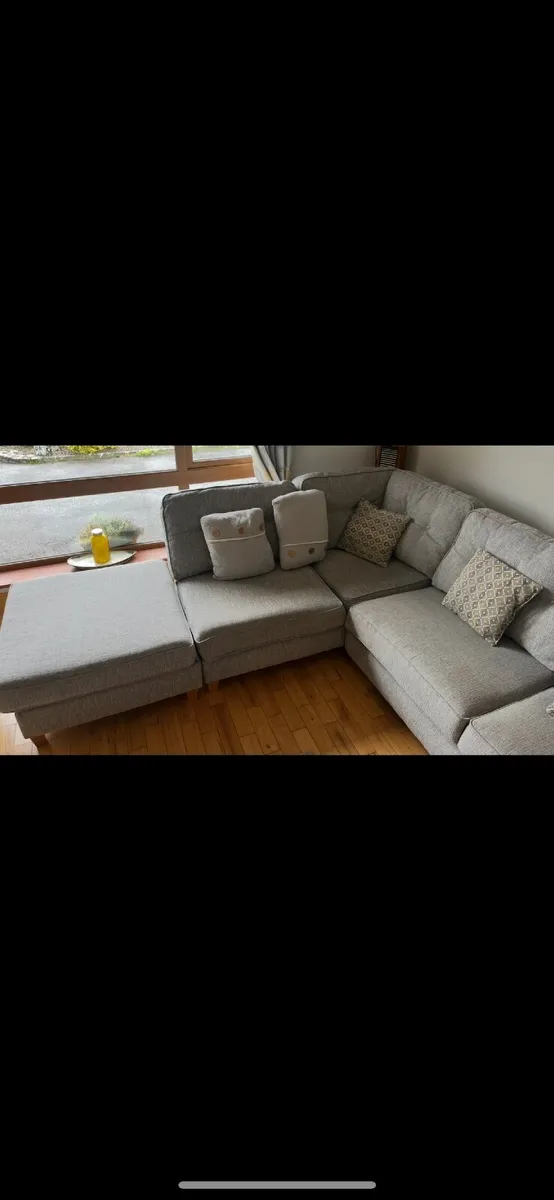Corner unit couch - Image 4