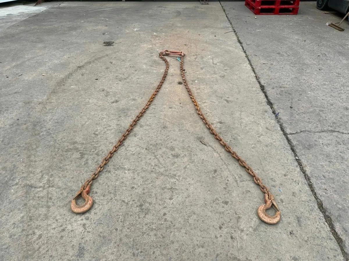 2.8 Metre ...7.5 TON ...lifting chains 2 LEG ..... - Image 3