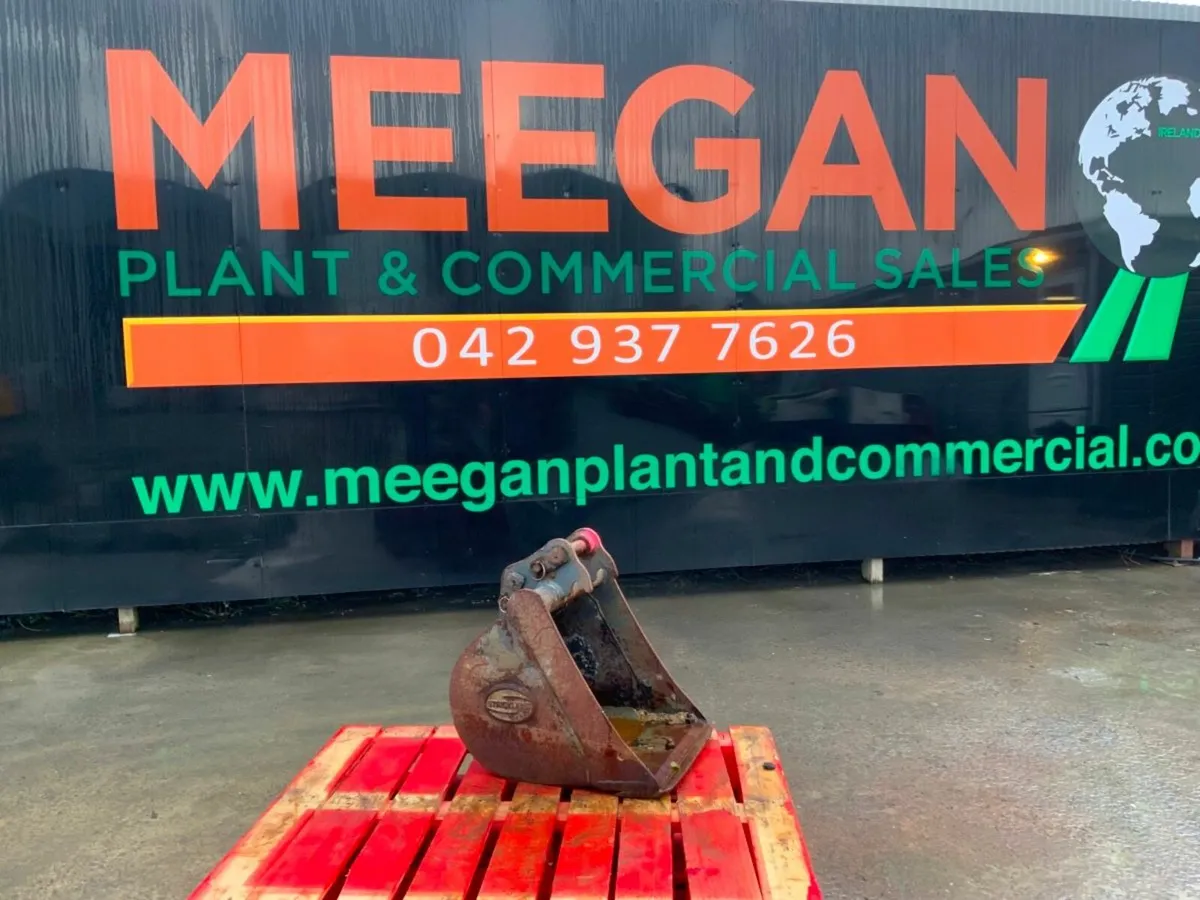 18" STRICKLAND BUCKET....35mm PINS.....256f - Image 1