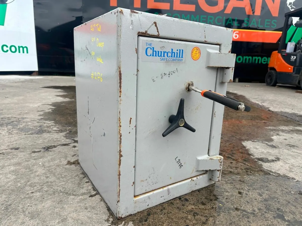 CHURCHILL SAFE COMPANY ...MONEY SAFE...2176 - Image 4