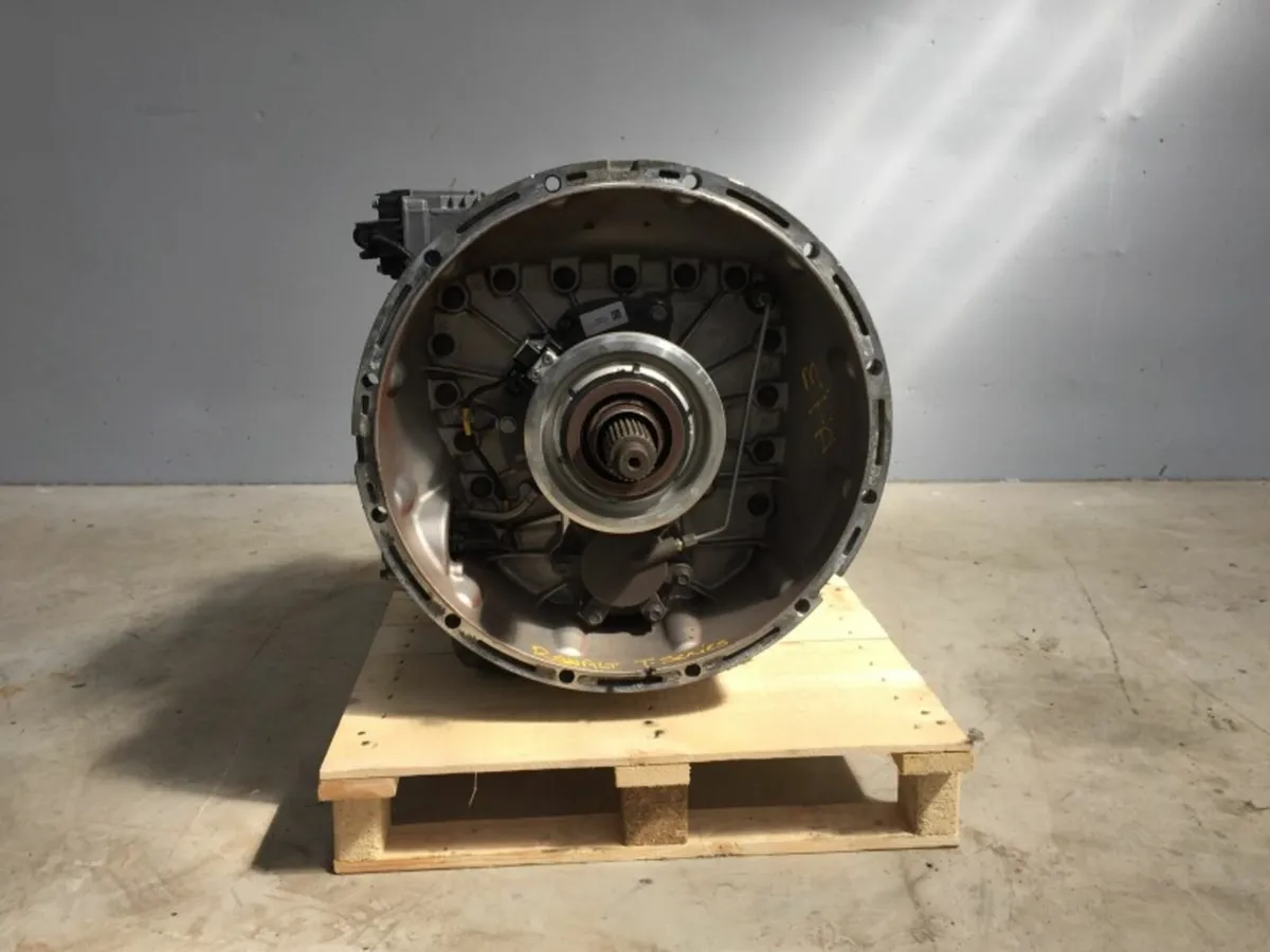 Renault T *** 2015 RENAULT T460 AUTOMATIC GEARBOX - Image 4