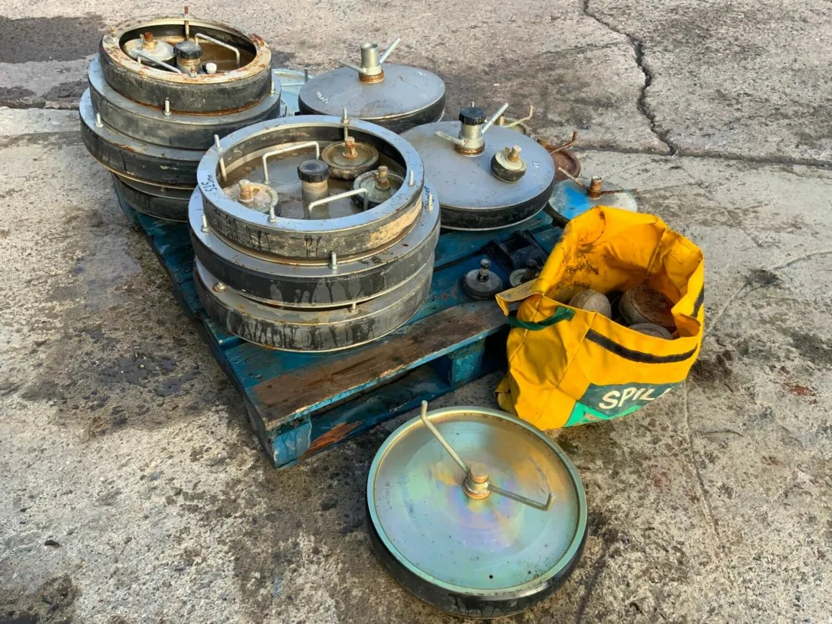 DRAIN TEST PLUGS. - Image 1