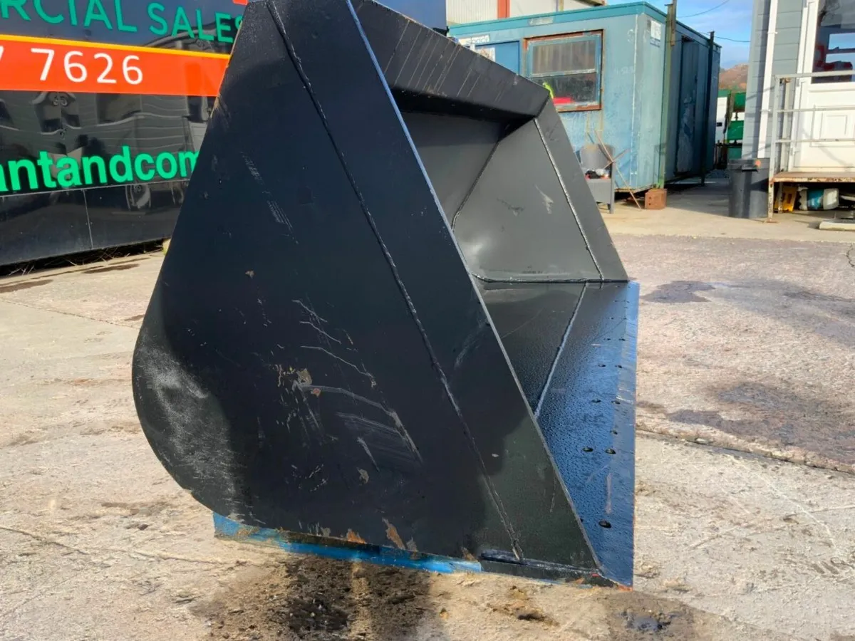 UNUSED 90"  JCB TELEPORTER BUCKET......1536t. - Image 2
