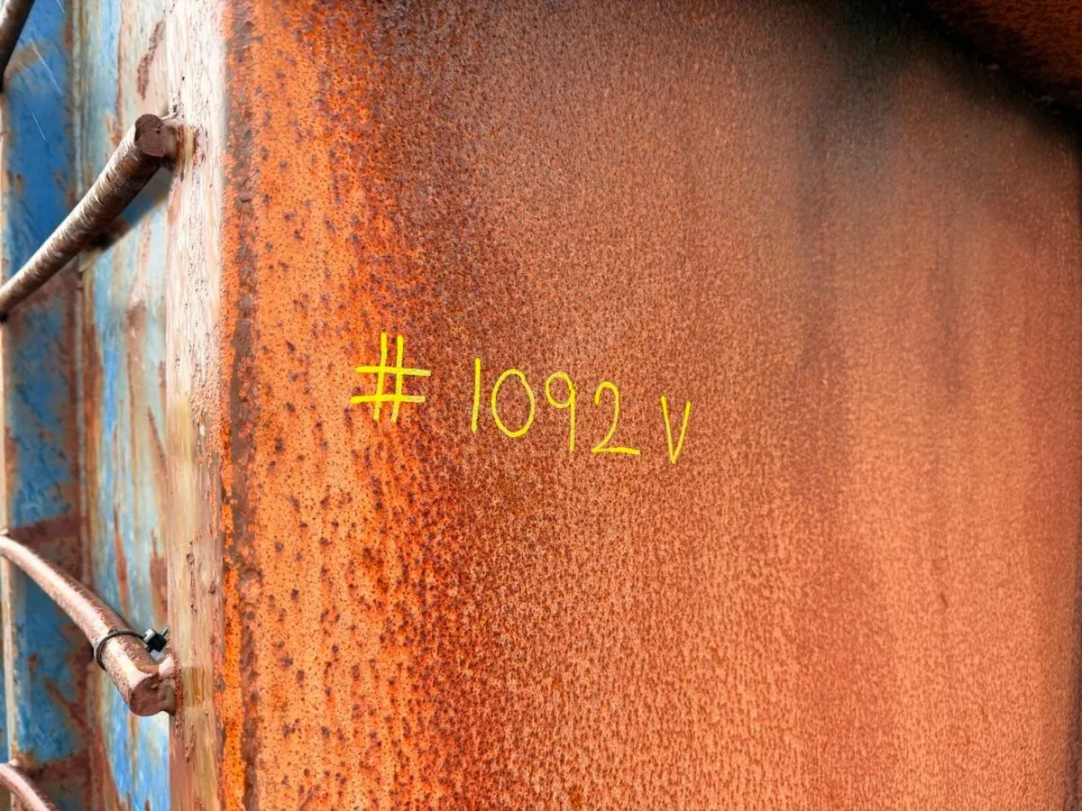 HOOK LOADER SKIP BIN ROLL ON ....# 1092V - Image 2