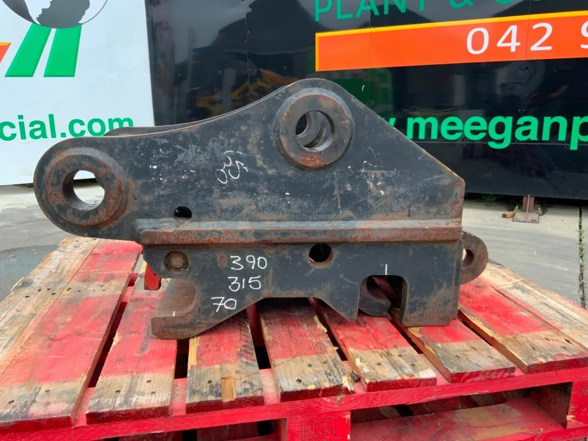 HYDRAULIC Q / HITCH....65mm PINS...13 ton....2405. - Image 2