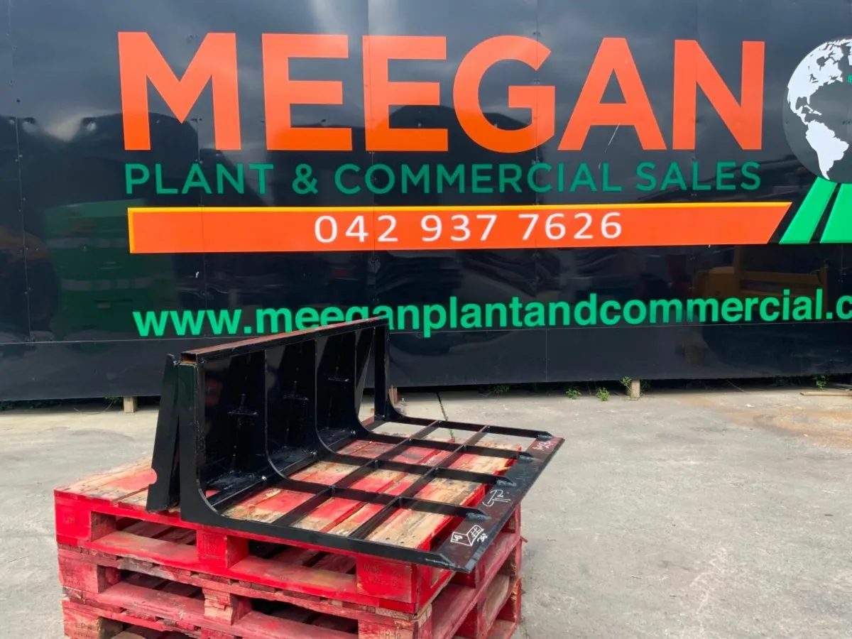 SKIDSTEER LAND LEVELLING RAKE BUCKET.....294. - Image 1