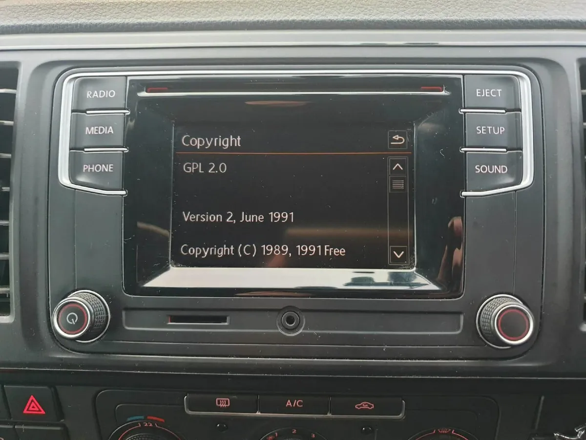 VW Transporter T6 Radio Stereo Head Unit Genuine - Image 2