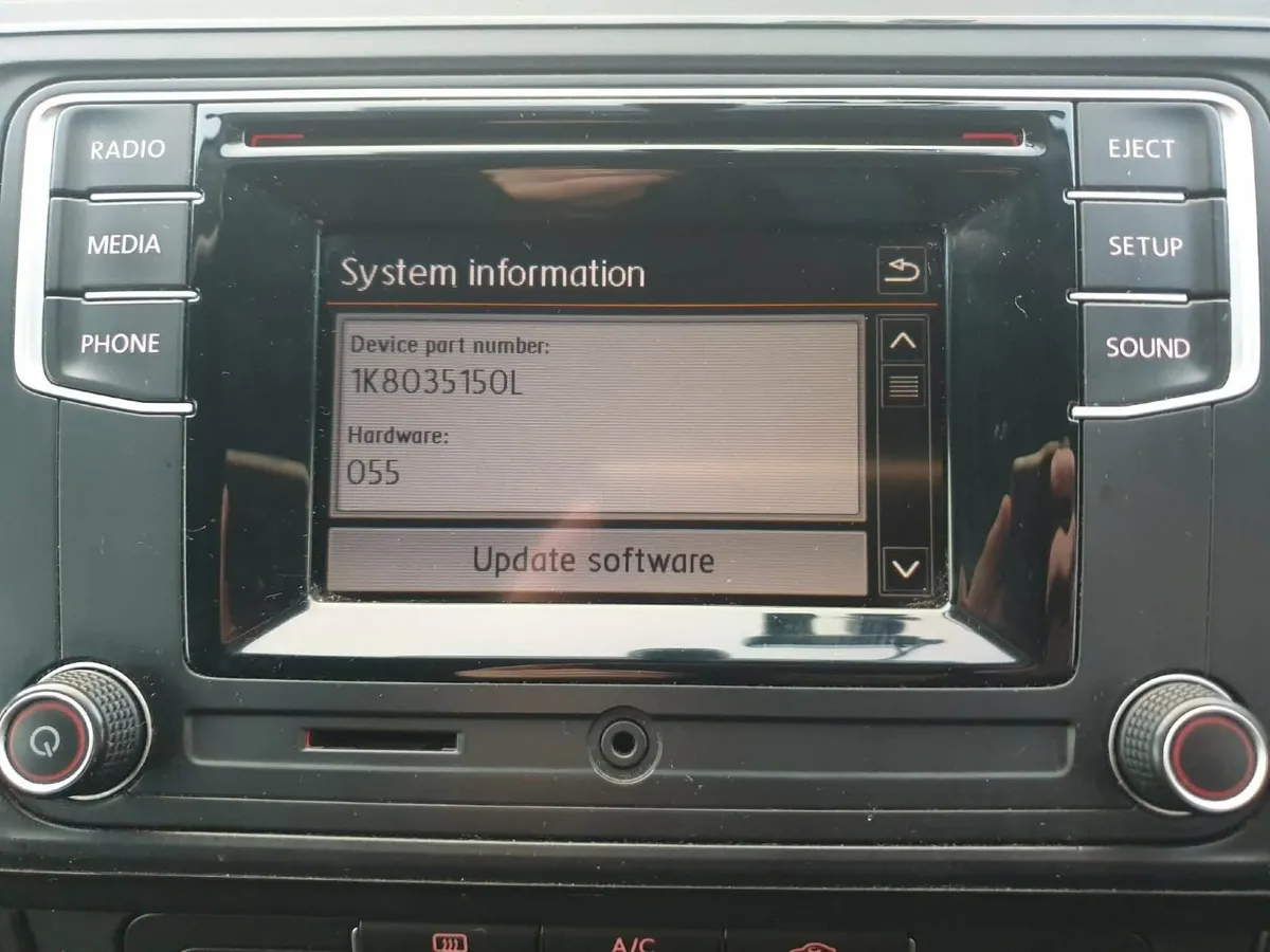 VW Transporter T6 Radio Stereo Head Unit Genuine - Image 3