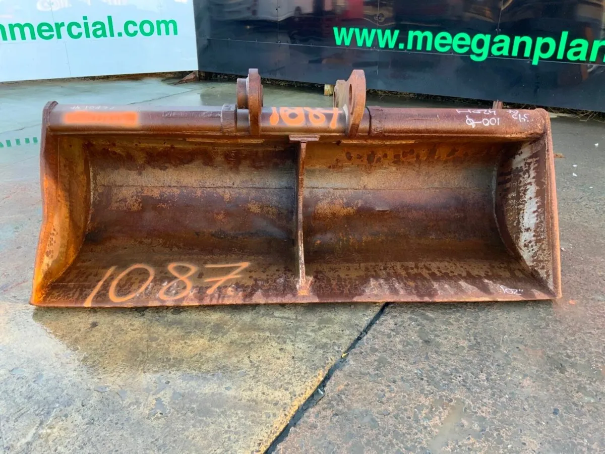 100" GRADING BUCKET........100mm PINS......1087. - Image 4