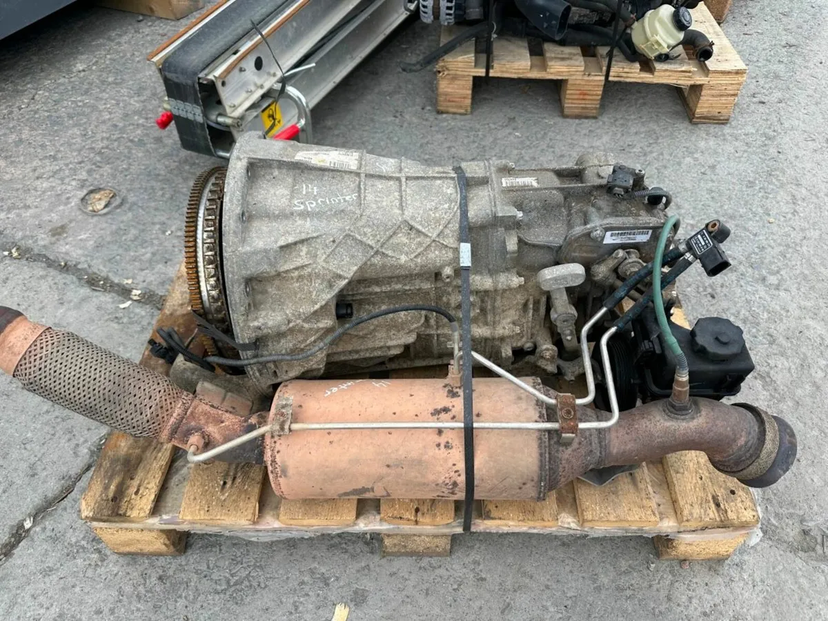 2014 Mercedes sprinter - Image 1