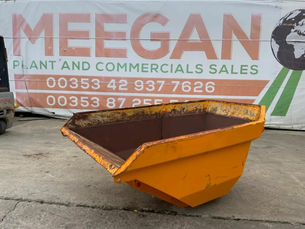 3t SWIVEL DUMPER TIPPING SKIP............1230. - Image 1