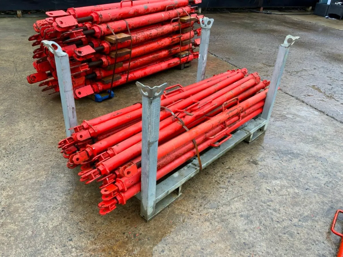 PUSH / PULL FORMWORK SUPPORTS PROPS..871/2. - Image 2
