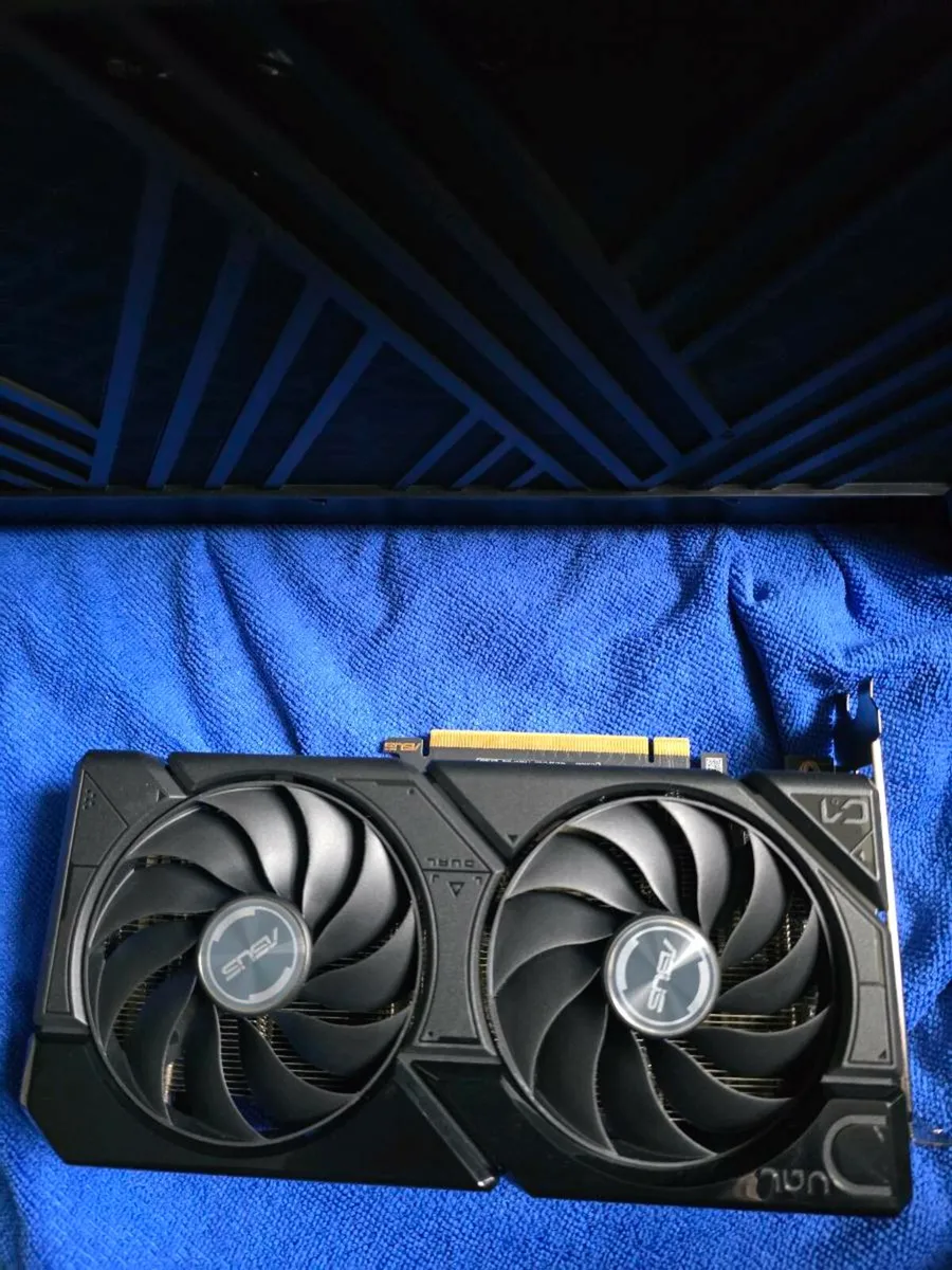 Asus Dual RTX 4060 evo oc - Image 2