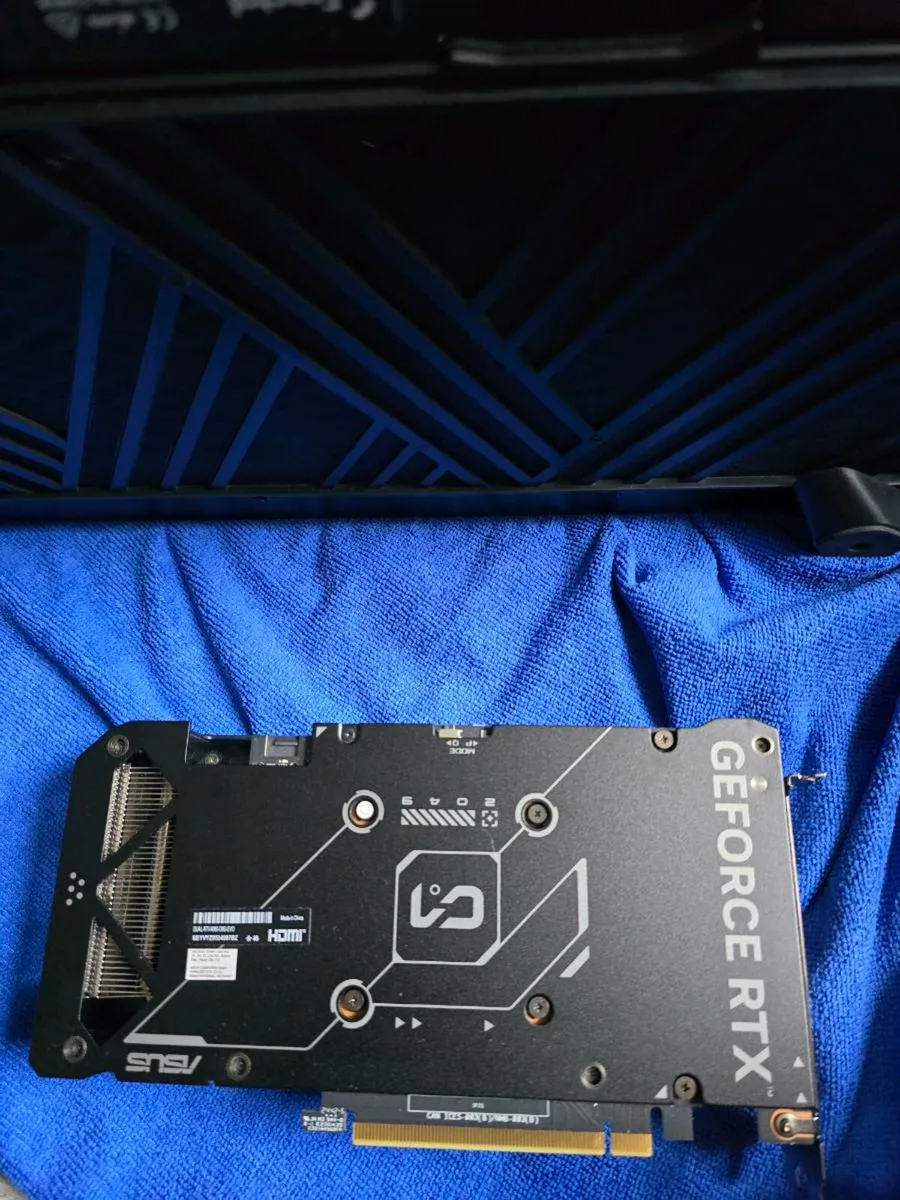 Asus Dual RTX 4060 evo oc - Image 3