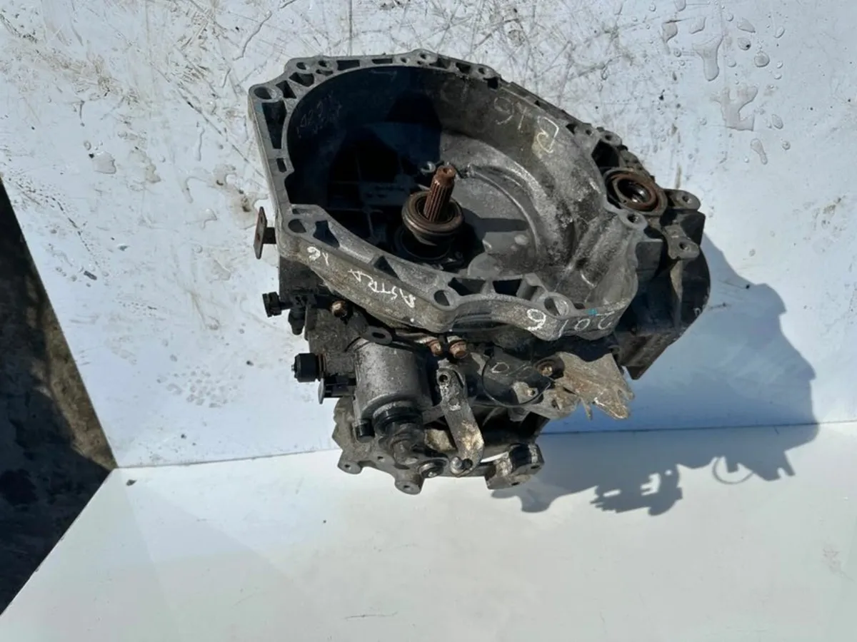2016 OPEL ASTRA GEARBOX 1.6 CDTI.... P6G24 - Image 2