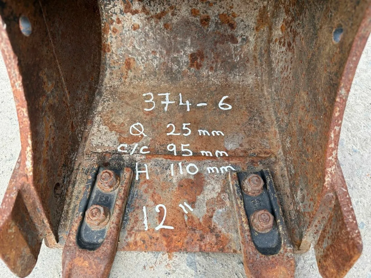 **... 12" .... MINI DIGGER BUCKET.....25mm....374- - Image 2