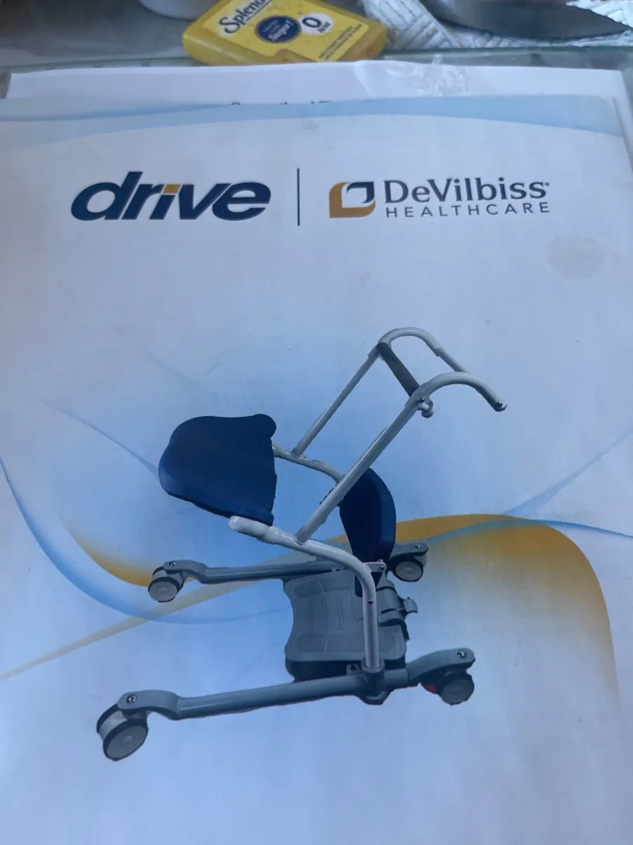 DeVilbiss drive Boost Adjustable Transfer Aid - Image 2