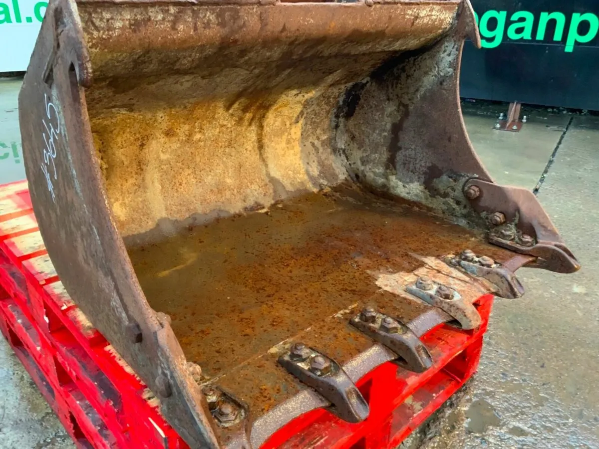 36" DIGGING BUCKET......45mm PINS...........3645. - Image 3