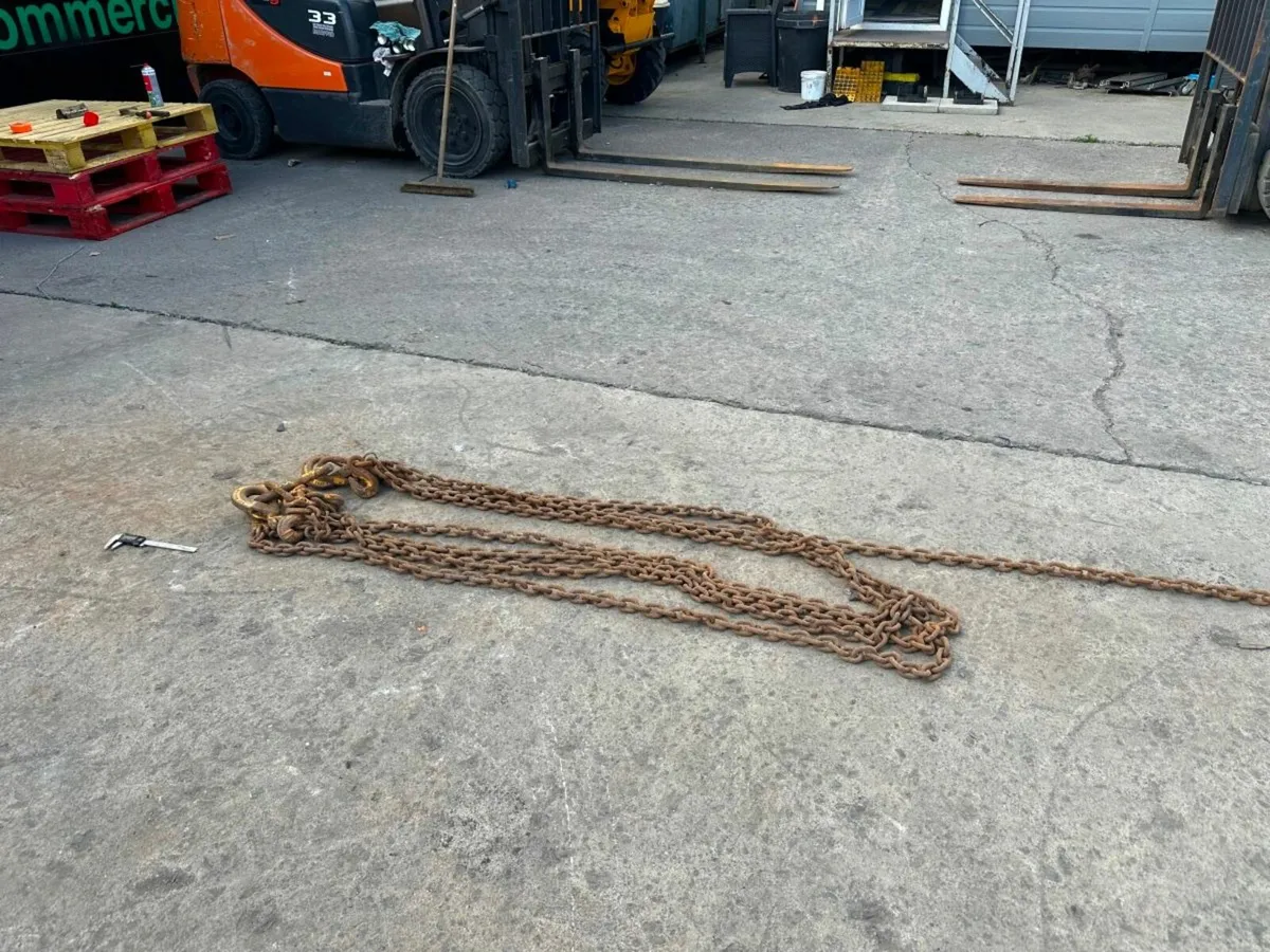 3.8 Metre ...6.7 ton ...lifting chains 4 LEG ..... - Image 4