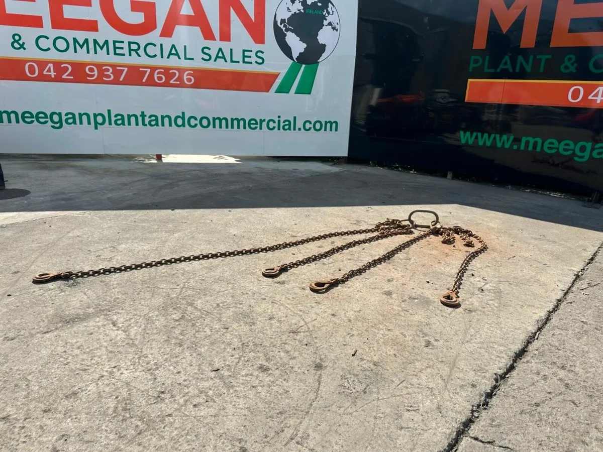 3.6 Metre ...13mm ...lifting chains 4 LEG .....172 - Image 1