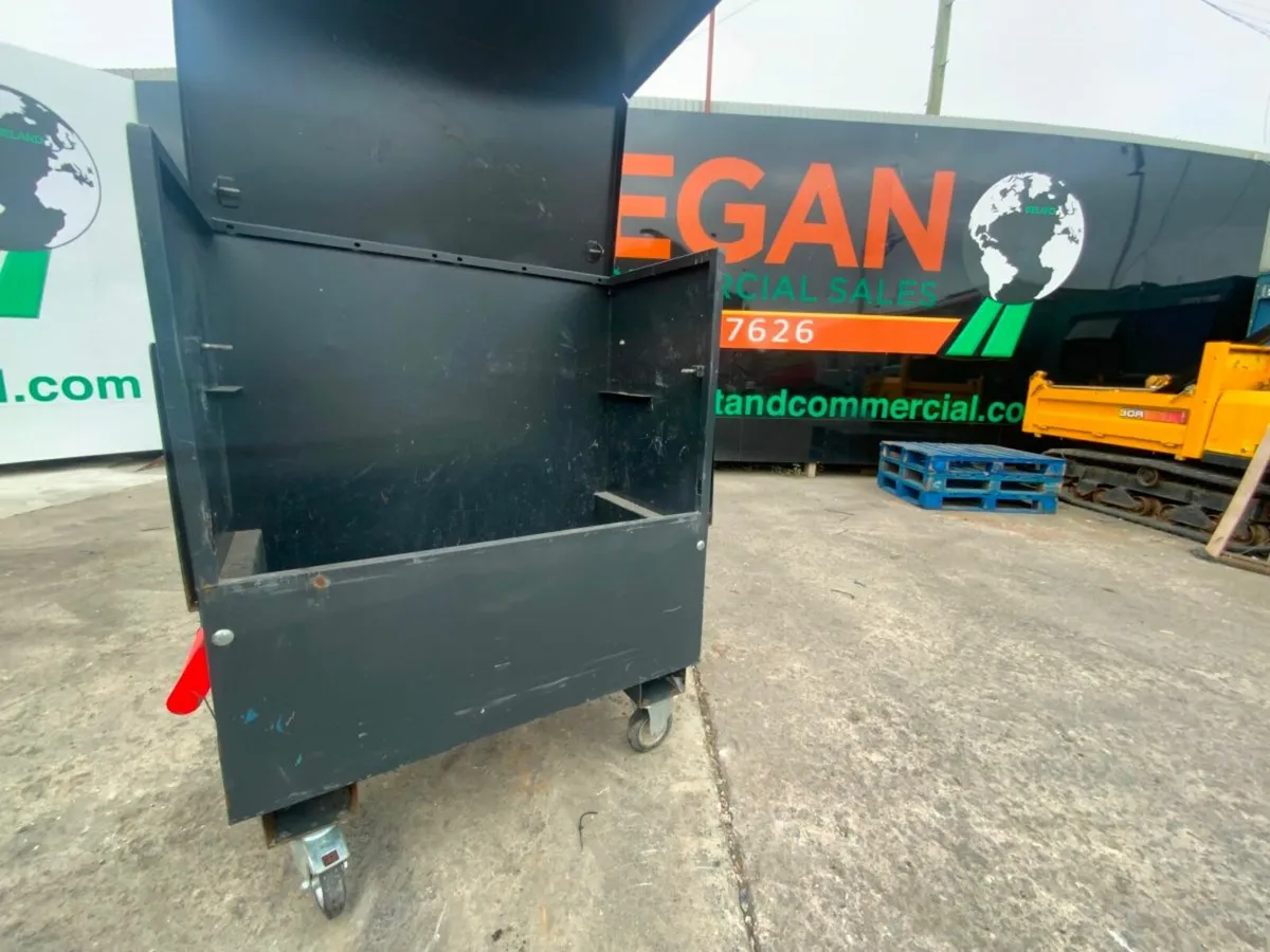 ARMORGARD TUFFBANK STORAGE BOX........3659. - Image 2