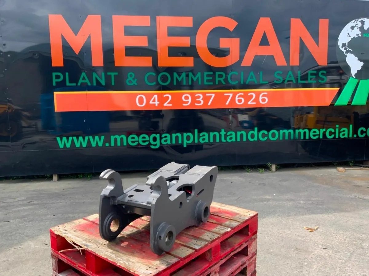 UNUSED VOLVO S1 TYPE QUICK HITCH.........7473. - Image 2