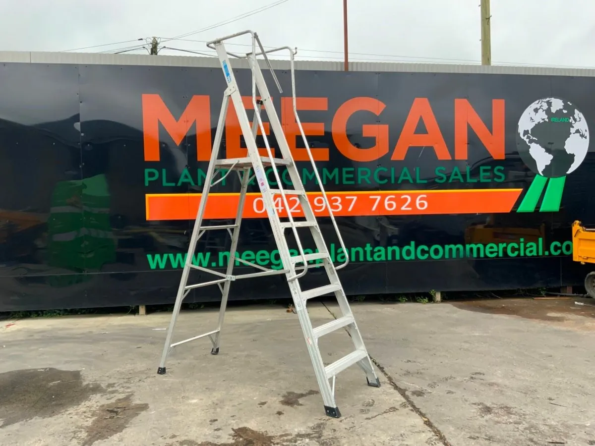 7 STEP ALLOY PLATFORM ACCESS LADDER....443. - Image 2